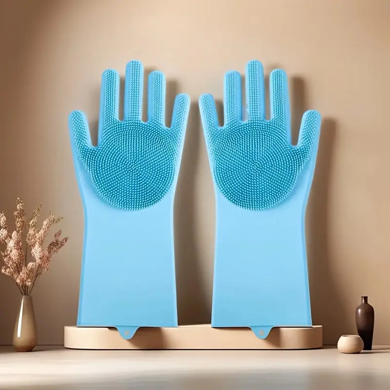 Cat Deshedding Grooming Glove thumbnail 2